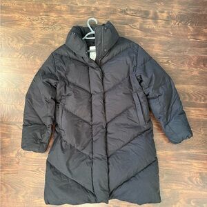 Aritzia - Wilfred - The Cloud Puff Mid Black Puffer Jacket